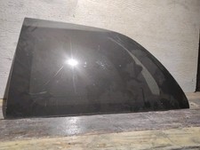Driver Quarter Glass Rear 113