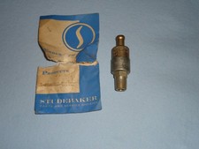 New NOS Studebaker PCV Valve 1561327 Carter C-3557S 1963 1964 picture