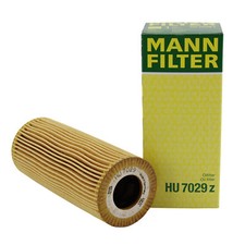 MANN FILTER Oil Filter Kit 95810722201 / HU 7029 Z picture