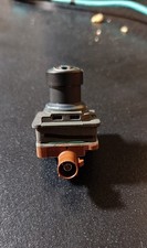 New OEM Ford Backup Camera RJ7T19G490CD / RJ7T19G490CC Mustang Explorer Corsair picture