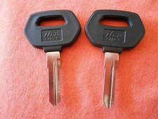 2 SAAB 900 / 99 KEY BLANKS 1984 1985 1986 1987 1988 1989 1990 1991 1992 1993 picture