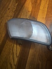  92-94 Subaru Legacy Corner Marker Turn Signal Light Passengers Right Side picture