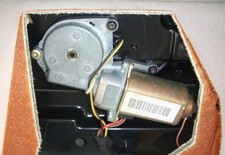 1994-1999 Land Rover Discovery I 1 OEM Moonroof Glass Sunroof Motor Assembly picture