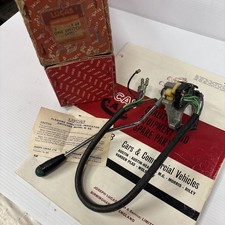 Austin Morris MG 1100 NOS Lucas Turnsignal Switch w/lighted Green Lamp 1963-65 picture