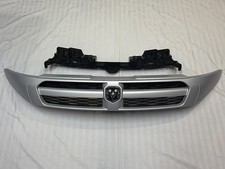 OEM Mopar 2015 - 2018 RAM ProMaster City Upper Center Grill Grille w/ Emblem picture