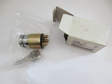NEW Genuine Harley-Davidson OEM NOS Ignition Switch 71425-77T picture