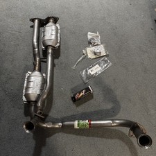 NAPA Exhaust Systems Catalytic Converter  #50410 NEW with gaskets and o2 sensor  picture