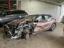 (LOCAL PICKUP ONLY) Trunk/Hatch/Tailgate With Surround View Fits 17-18 INFINITI  picture