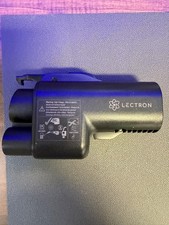 Mercedes Benz Lectron NACS to CCS adapter picture