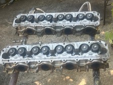 1980 1981 1982 Porsche 928 Engine Cylinder Heads Valves Springs 4.5L V8 LM04 M28 picture