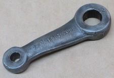 USED 1968 - 1972 CHEVROLET CHEVELLE POWER STEERING PITMAN ARM 5679209 picture