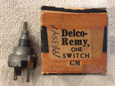 NOS GM #1998701 WIPER SWITCH, 1960-64 CORVAIR CAR, 1961-65 CORVAIR VAN picture