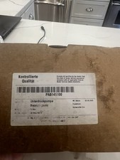 OEM AUDI BENTLEY PORSCHE VW 2.9L 3.0L 4.0L VACUUM PUMP NEW w/ missing Nipple picture