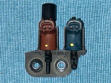 96-98 OEM Suzuki Swift Geo Metro EGR FPR Vacuum Solenoid Purge Valve VSV picture