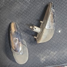 1958-1963 VOLKSWAGEN BEETLE FRONT TURN  LIGHT picture