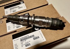 Brand New Cummins Fuel Injectors 5289380PX Genuine OEM Original picture