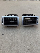 2015 2016 2017 2018 2019 LAND ROVER DISCOVERY SPORT AIR VENT PAIR OEM picture