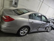 Used Washer Fluid Reservoir fits: 2012 Hyundai Genesis Sdn Grade A picture