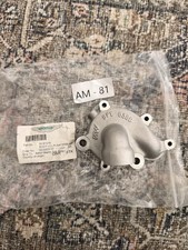 New OEM Aston Martin DB7 3.2 Intercooler Water Pump Body Housing 05-81549 picture