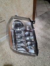 2008-2014 CADILLAC ESCALADE PLATINUM OEM PASSENGER HEADLIGHT  INSURANCE QUALITY picture
