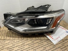 2018-2021 Chevrolet Chevy Traverse Left Driver Headlight HID Xenon OEM 84887857 picture