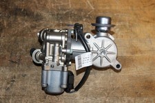 High Pressure Fuel Pump 2012-2014 Mercedes Benz C250 SLK250 1.8L A2710703401 OEM picture