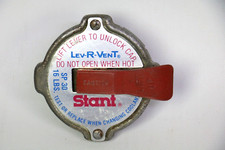 Vintage Stant SP30 Lev-R-Vent Cap 16 LB 1971-85 BMW 65-83 Ford Chevy Olds Mopar picture