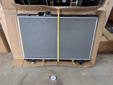 1995-1999 Toyota Crown GS151 JZS151 JZS153 JZS155 Radiator US Shipper picture