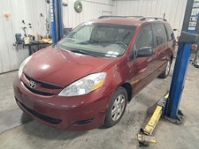 2007-2010 Toyota Sienna Transmission At FWD picture