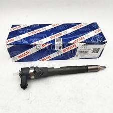NEW Bosch Fuel Injector 0445110217 for 05-06 Jeep Liberty CRD 2.8L 5159970AA picture
