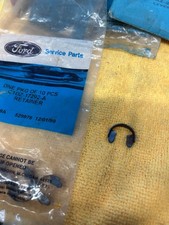1964 1/2-1995 Ford Mustang Speedometer Cable Gear Retainer Clip - C1DZ-17292 USA picture