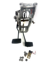 1987-1991 Ford F150 250 350 Bronco Clutch Brake Pedal Assembly OEM F0TA-2L252-CA picture