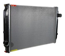 HD+ Autocar / Volvo Truck Radiator 34.76” x 25.12” x 2.20” (25688) picture