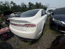 13-20 Lincoln MKZ Rear Trunk Lid Tailgate Assembly OEM White UG Includes light picture