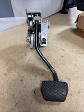 2006 - 2010 OEM BMW 328I 335i FRONT LEFT BRAKE STOP PEDAL WITH SUPPORT BRACKET picture