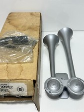 NOS Signaltone Trumpet Horns, Duel Air Horns Horn (Cadillac Michigan, USA) picture
