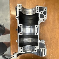 98-2005 Yamaha Wave runner 66e Motor Crankcase Gp800 Gp800r Xlt800 picture