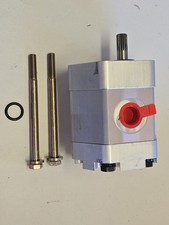 LOWRIDER HYDRAULICS GEAR PUMP HEAD SUPER #9 HI PRESSURE WITH BOLTS  NEW PRODUCT  picture