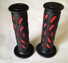 Black Rubber Hand Grips Handlebar For ATV Polaris Arctic Cat Suzuki 22mm 7/8