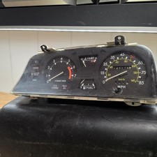 1982 Toyota Pickup Truck Sr5 Gauge Instrument Cluster picture