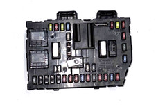 2007-2009 USED GENUINE OEM CHEVY EQUINOX UNDER DASH FUSE RELAY BOX, P/N 63564055 picture