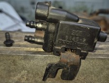 93-97 Chevrolet Camaro Z28 LT1 GM Air Injection Valve 01997201 picture