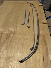 1979-1993 Ford Mustang Notchback Rear Window Trim picture