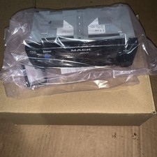 Volvo / Mack Truck Radio 24162021 DEA710 Bluetooth OEM  picture