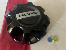 #GR 1) 17-25 F-250 F-350 Ford Super Duty Gloss Black REAR Wheel Center Cap picture