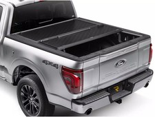 Gator EFX Hard Tri-Fold Tonneau Fits 21-26 F150/Lightning, 22-26 Lghtng 5'7