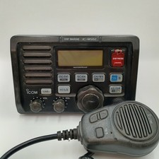 Icom IC-M502A VHF Radio Transceiver  Powers Up TX not tested for parts / repair picture