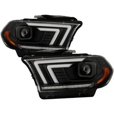Spyder Auto 5088284 Projector Headlights LED Turn Signal Black for 11-13 Durango picture