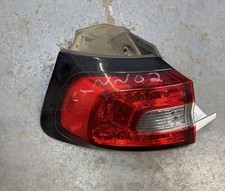 * 2014-2018 JEEP CHEROKEE DRIVER (LT) SIDE QTR MOUNT TAIL LIGHT OEM 68102907AF picture