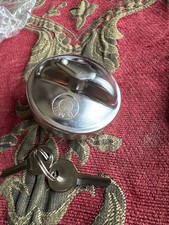 BMW E3 E9 E21  1500 1600 1800 2000 2800 C LOCKING GASCAP VINTAGE NOS NEW W KEYS picture
